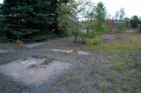 Airport Drive-In Theatre - Screen Foundation